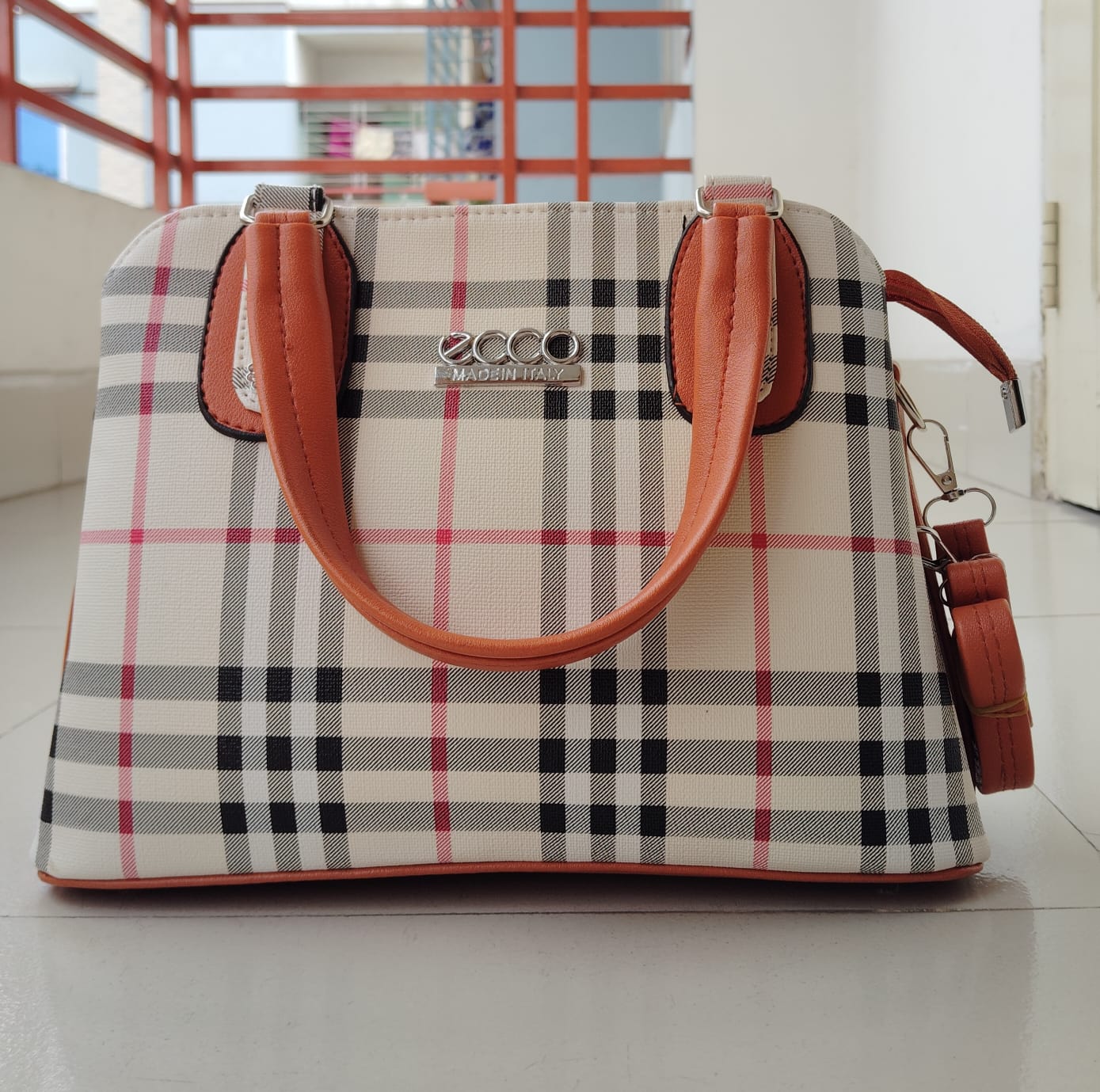 WhatsApp Image 2025-09-24 at 2.57.29 PM (1) Exclusive Womens Venity Bag (Code: HN01) - Image 1